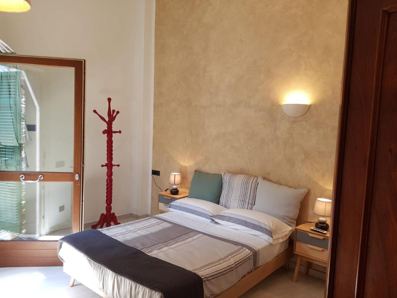 Bellissima Camera Carolina23 Bed and Breakfast Levanto Exterior foto